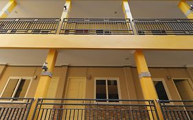 RedDoorz Plus near Palembang Square Mall